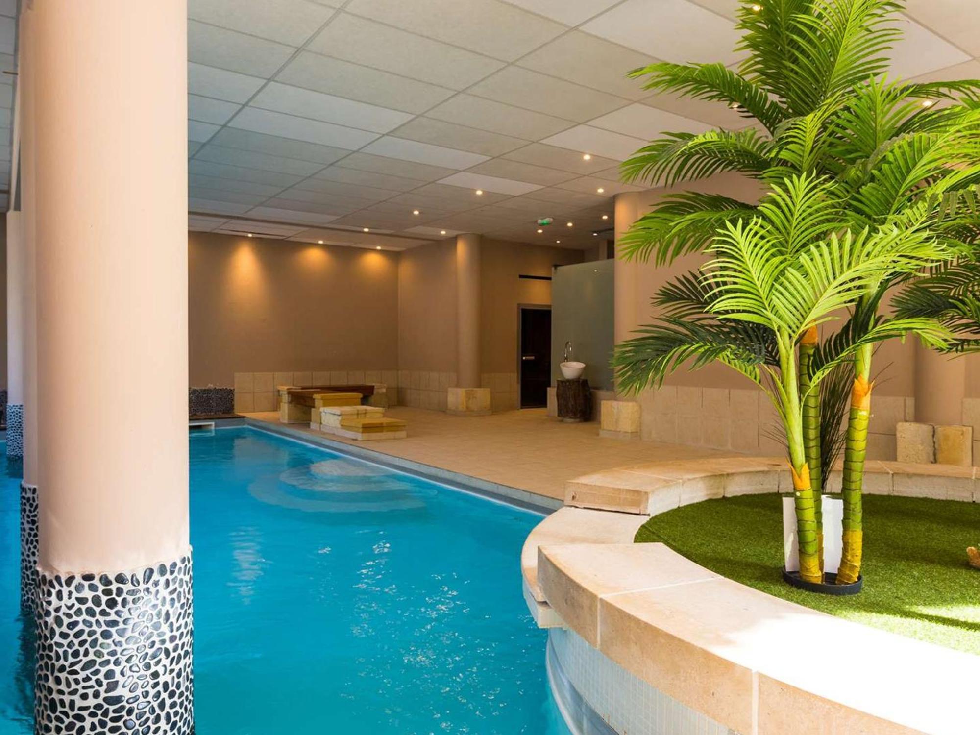 Appartement 10 Pers Avec Piscine, Sauna Et Parking En Centre-Ville De Saint-Lary-Soulan - Fr-1-296-394 Exterior foto